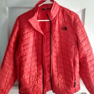 Light weight  North Face coat.